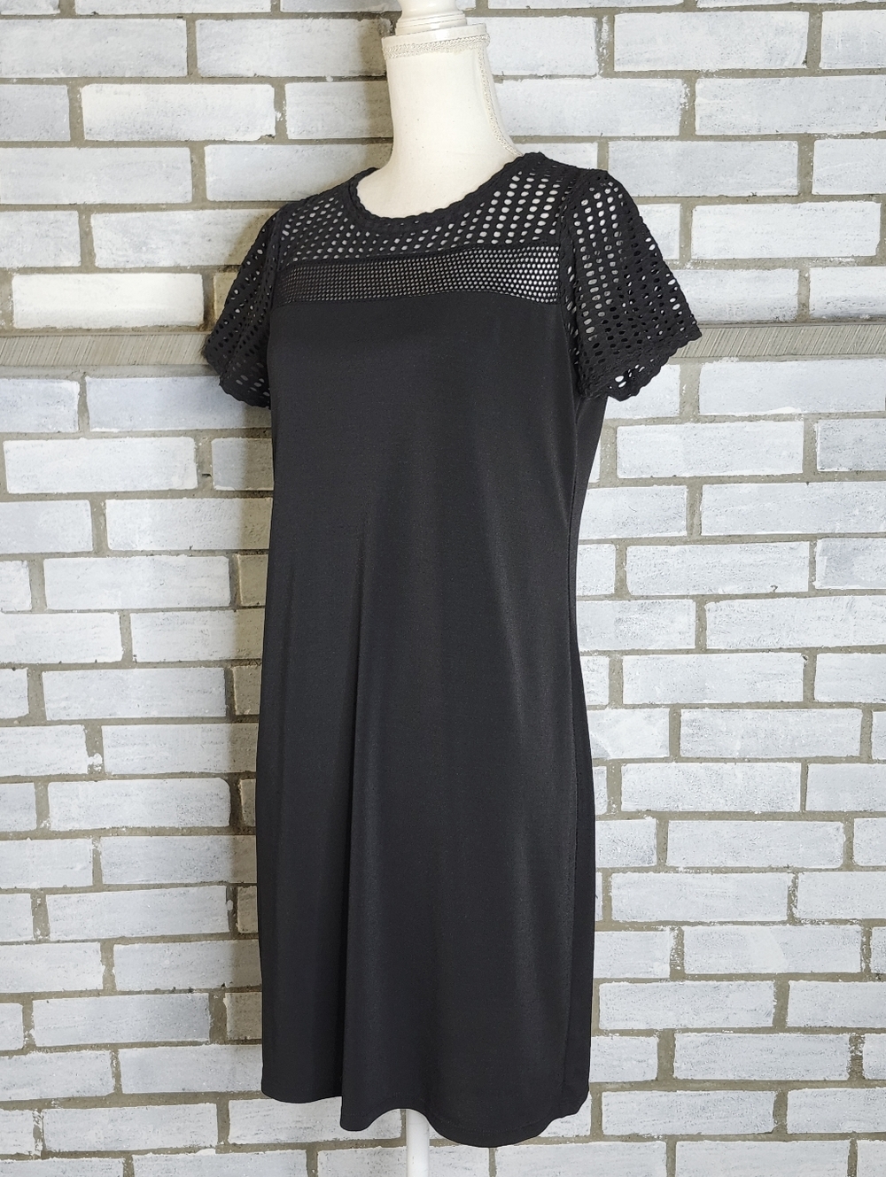 ☆ Michael Michael Kors Short Sleeve Shift Dress Size Medium Black Stretch